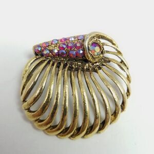 Vintage Rhinestone Shell Shaped Pink Gold Tone Brooch Retro Estate Lapel Pin